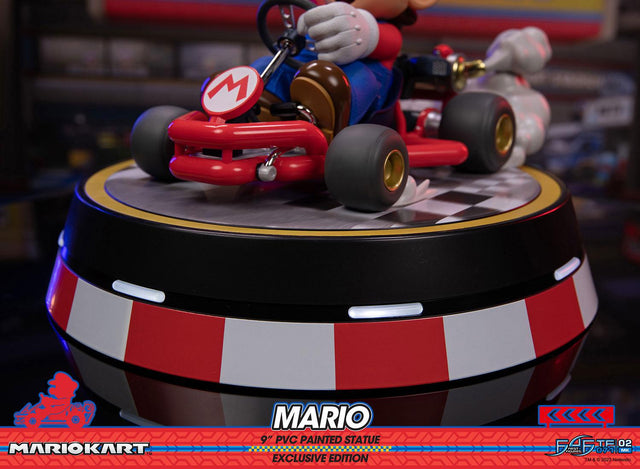 Mario Kart PVC - Exclusive Edition (mariokartex_15.jpg)