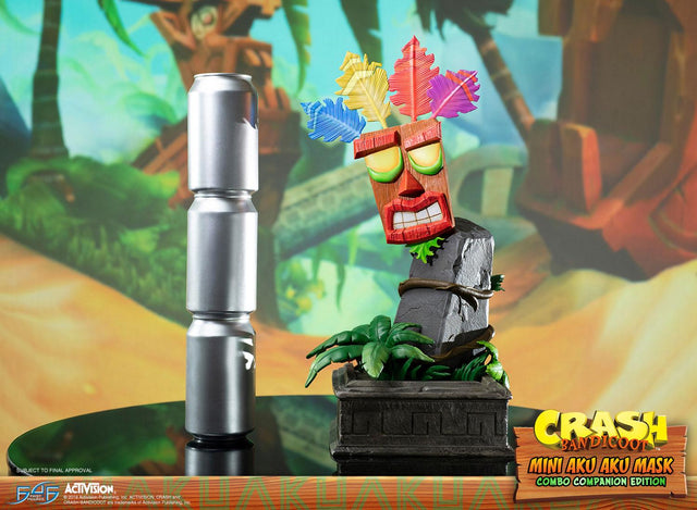 Crash Bandicoot™- Mini Aku Aku Mask Combo Companion Edition (miniakuakumask-combo-h-15.jpg)