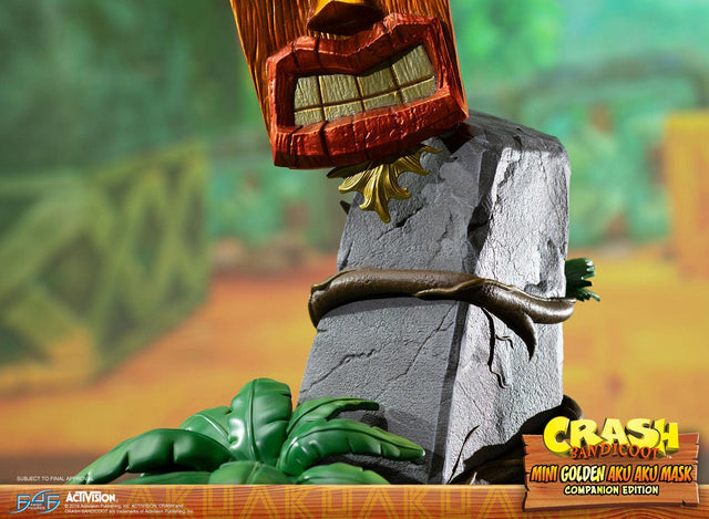Crash Bandicoot™ - Mini Golden Aku Aku Mask Companion Edition (miniakuakumask-golden-h-03.jpg)