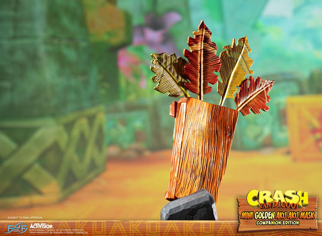 Crash Bandicoot™ - Mini Golden Aku Aku Mask Companion Edition (miniakuakumask-golden-h-04.jpg)
