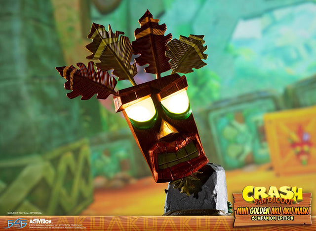 Crash Bandicoot™ - Mini Golden Aku Aku Mask Companion Edition (miniakuakumask-golden-h-06.jpg)