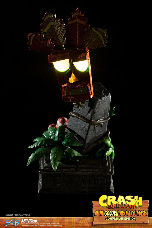 Crash Bandicoot™ - Mini Golden Aku Aku Mask Companion Edition (miniakuakumask-golden-v-03.jpg)