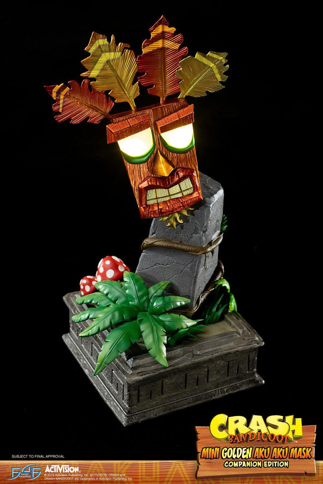 Crash Bandicoot™ - Mini Golden Aku Aku Mask Companion Edition (miniakuakumask-golden-v-06.jpg)