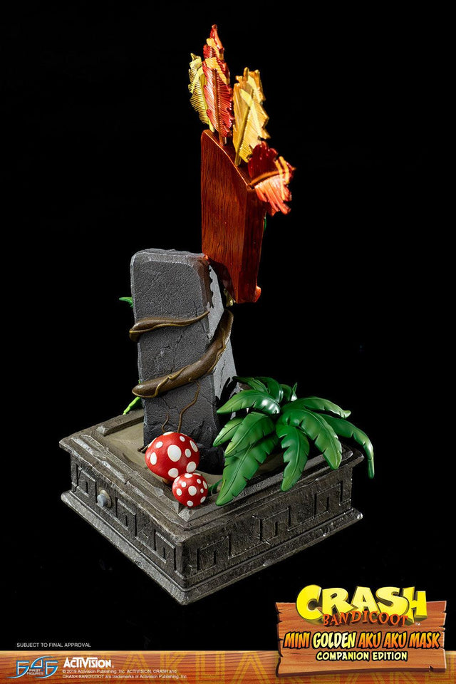 Crash Bandicoot™ - Mini Golden Aku Aku Mask Companion Edition (miniakuakumask-golden-v-11.jpg)