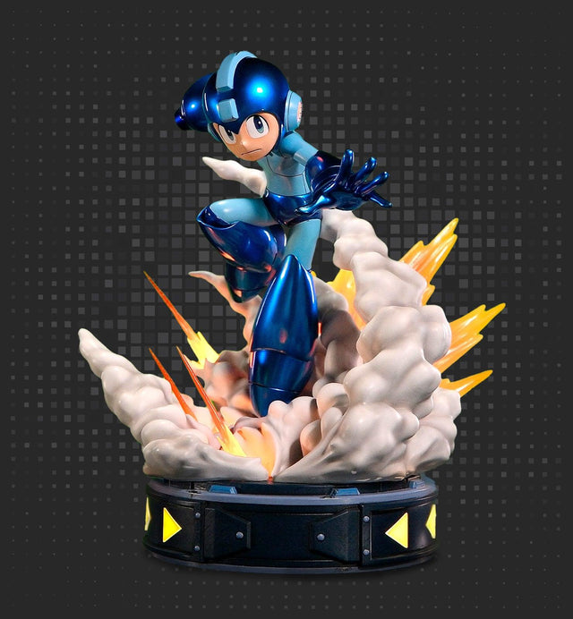 Mega Man 11 - Mega Man (Exclusive Edition) (mm11_exc2.jpg)