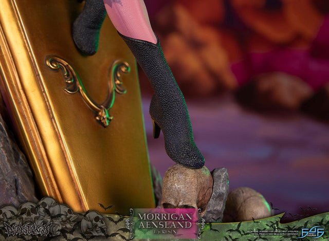 Darkstalkers – Morrigan Aensland (1/6 Resin) (morriganresin_p1st_23.jpg)