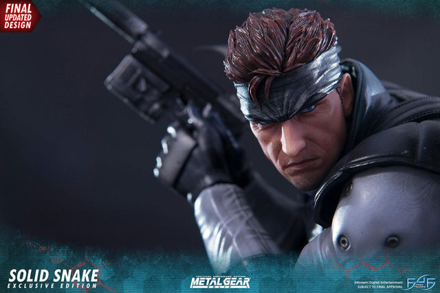 Solid Snake (Exclusive) (_new_snake_exc_horizontal_26.jpg)