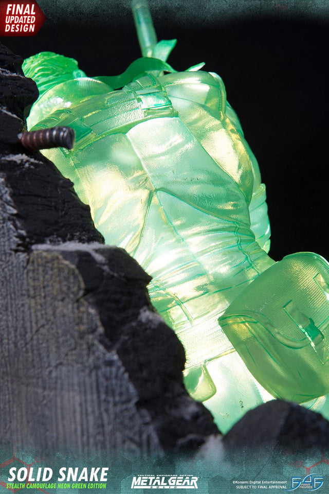 Solid Snake Stealth Camouflage Neon Green Edition (_new_snake_ng_vertical_02.jpg)