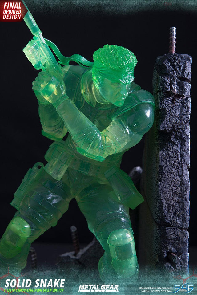 Solid Snake Stealth Camouflage Neon Green Edition (_new_snake_ng_vertical_05.jpg)