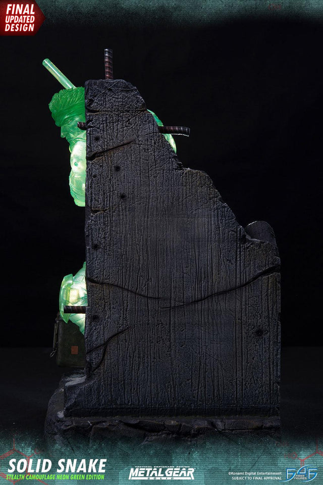 Solid Snake Stealth Camouflage Neon Green Edition (_new_snake_ng_vertical_12.jpg)