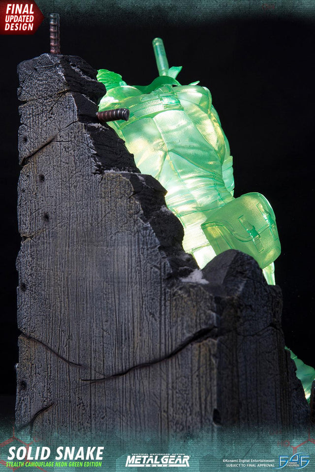 Solid Snake Stealth Camouflage Neon Green Edition (_new_snake_ng_vertical_14.jpg)