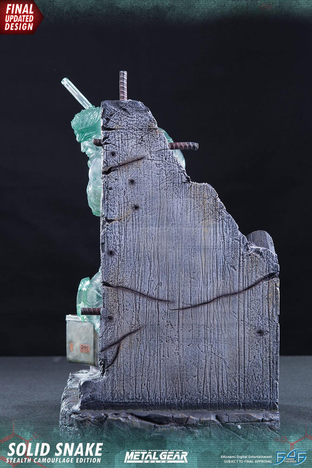 Solid Snake Stealth Camouflage Edition (_new_snake_sce_vertical_16.jpg)