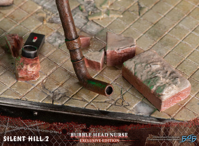 SILENT HILL 2 - Bubble Head Nurse (Exclusive Edition) (nursest_10_1.jpg)