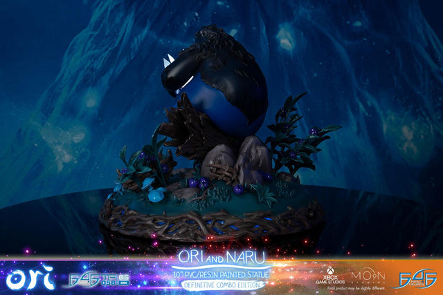 Ori and the Blind Forest™ - Ori and Naru PVC/Resin Statue Definitive Combo Edition (okinnaru_nightde_03_1.jpg)