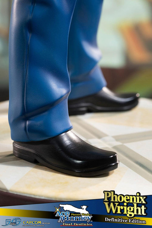 Phoenix Wright: Ace Attorney - Dual Destinies - Phoenix Wright Definitive Edition (phoenixwright-def-v-10.jpg)