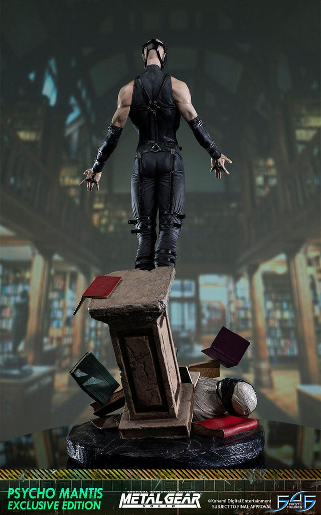 Psycho Mantis (Exclusive) (psychomantis-v-exc-17.jpg)