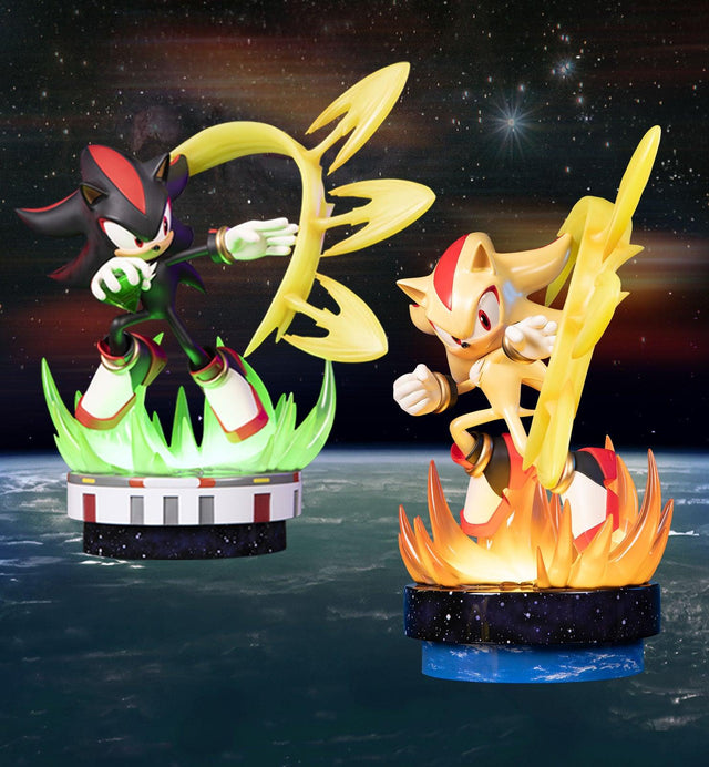 Sonic the Hedgehog™ – Super Shadow and Shadow the Hedgehog: Chaos Control (Combo Edition) (rectangle-1480x1600-supershadow-2_2.jpg)