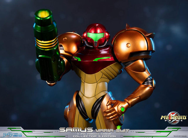 Metroid Prime™ - Samus Varia Suit PVC (Collector's Edition) (samusvs_ex_25.jpg)