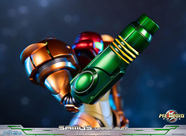 Metroid Prime™ - Samus Varia Suit PVC (Exclusive Edition) (samusvs_ex_30_1.jpg)