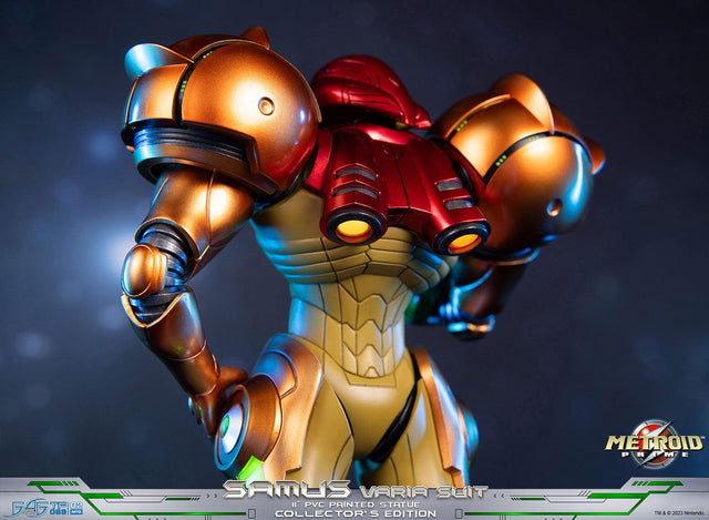 Metroid Prime™ - Samus Varia Suit PVC (Collector's Edition) (samusvs_ex_33.jpg)
