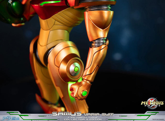Metroid Prime™ - Samus Varia Suit PVC (Collector's Edition) (samusvs_ex_46.jpg)