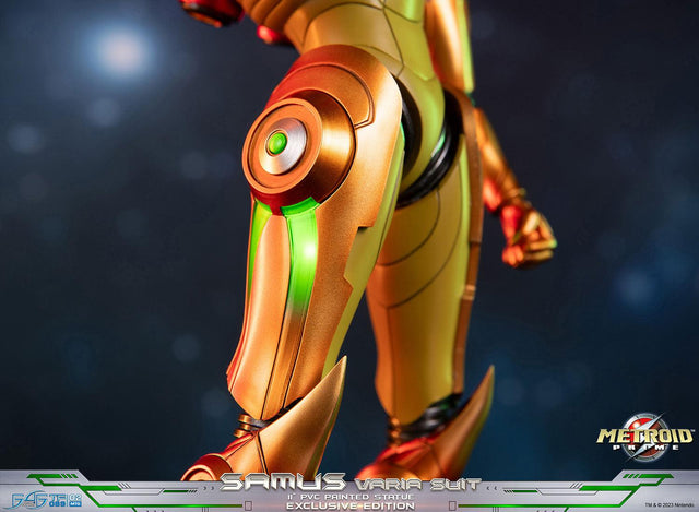 Metroid Prime™ - Samus Varia Suit PVC (Exclusive Edition) (samusvs_ex_50_1.jpg)