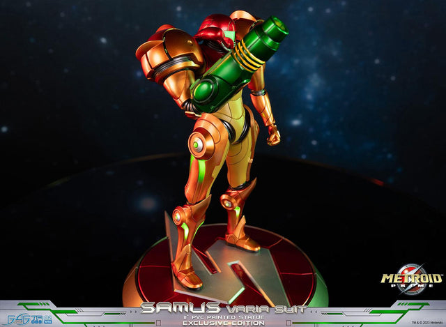 Metroid Prime™ - Samus Varia Suit PVC (Exclusive Edition) (samusvs_ex_58_1.jpg)