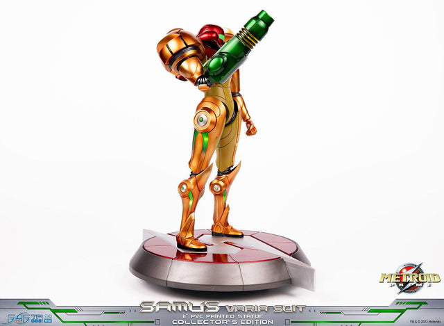 Metroid Prime™ - Samus Varia Suit PVC (Collector's Edition) (samusvs_ex_65.jpg)