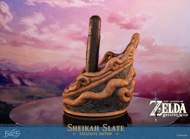 The Legend of Zelda™: Breath of the Wild - Sheikah Slate (Exclusive Edition) (sheikahslate_ex_06.jpg)