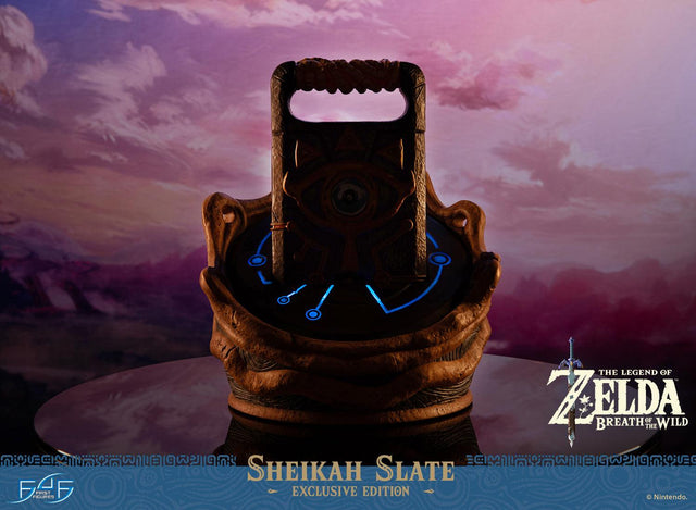 The Legend of Zelda™: Breath of the Wild - Sheikah Slate (Exclusive Edition) (sheikahslate_ex_19.jpg)