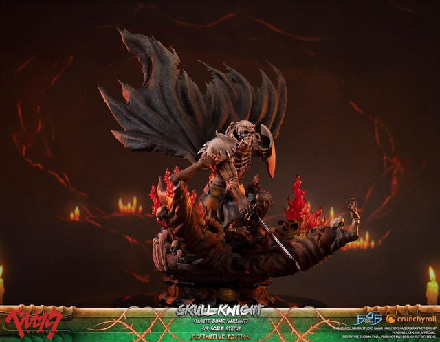 Berserk - Skull Knight (Definitive White Bone Variant) (skullknight-defwb_02.jpg)