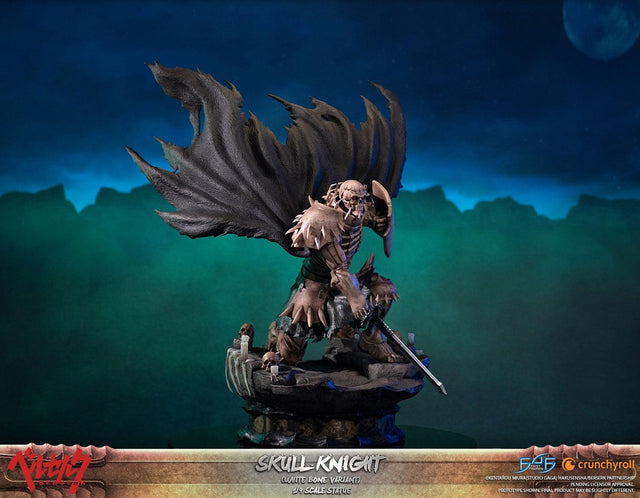 Berserk - Skull Knight (Standard White Bone Variant) (skullknight-stnwb_03.jpg)
