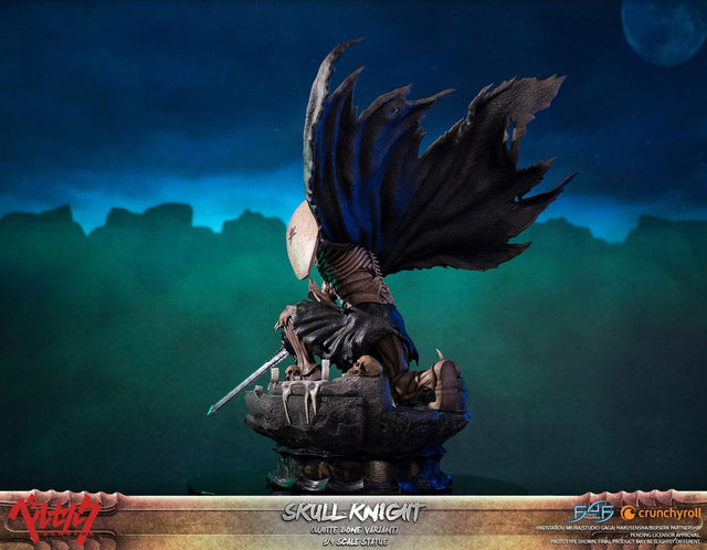 Berserk - Skull Knight (Standard White Bone Variant) (skullknight-stnwb_07.jpg)