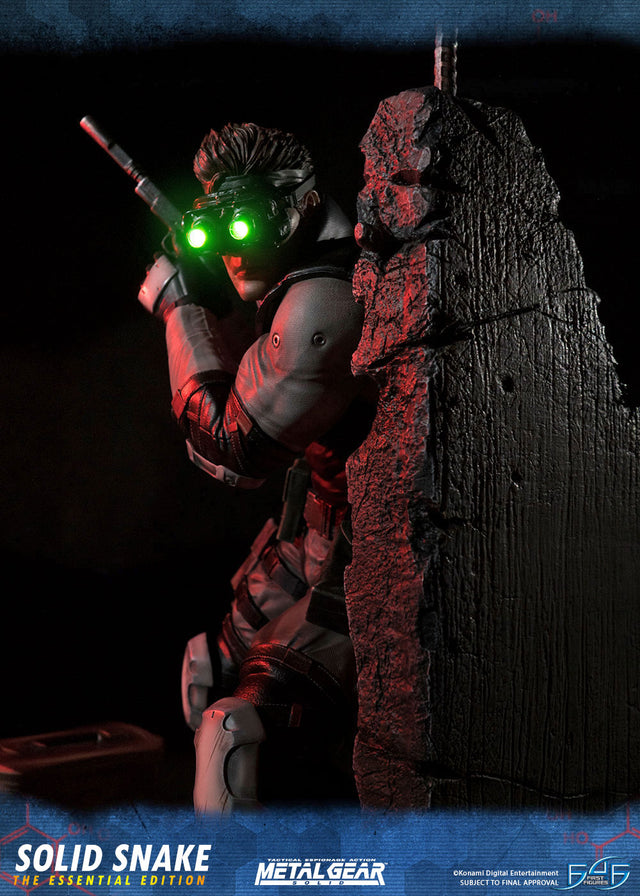 Solid Snake The Essential Edition (snake_ee_vertical_01.jpg)