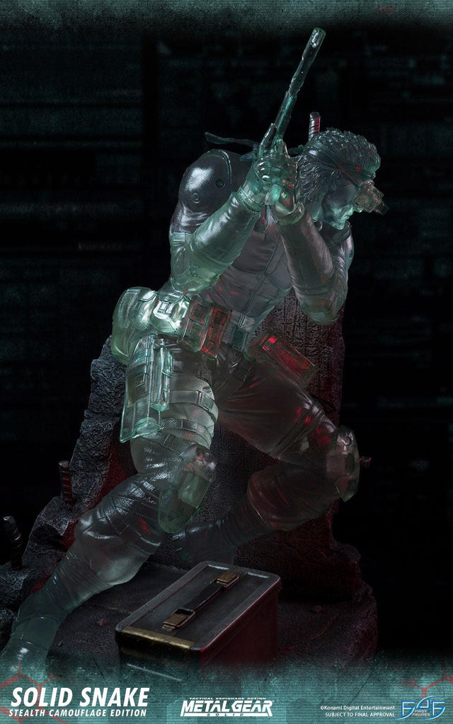 Solid Snake Stealth Camouflage Edition (snake_web_v_sce_7.jpg)
