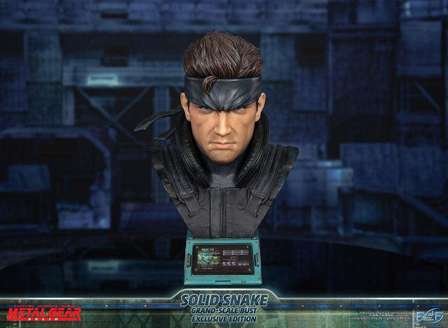 Metal Gear Solid - Solid Snake Grand-Scale Bust (Exclusive Edition GSB) (snakebust-gsb_ex_34.jpg)