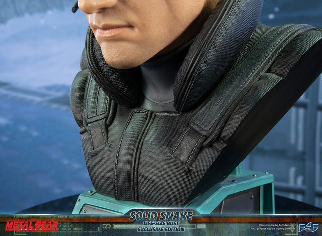 Metal Gear Solid - Solid Snake Life-Size Bust (Exclusive Edition LSB) (snakebust-lsb-ex_34.jpg)