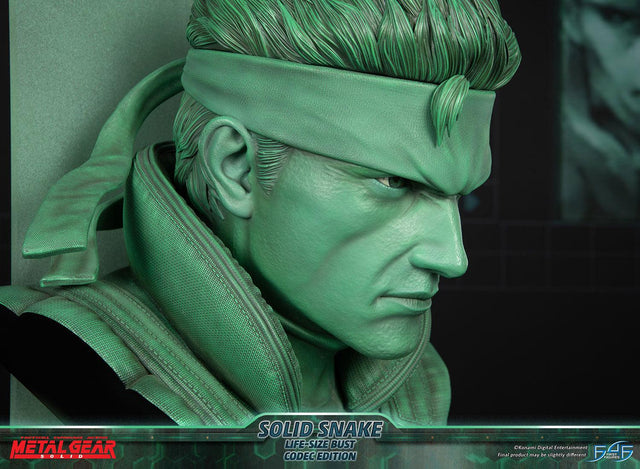 Metal Gear Solid - Solid Snake Life-Size Bust (Codec Edition LSB) (snakebust-lsb_co_11.jpg)