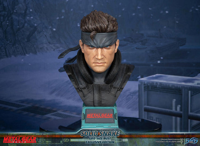 Metal Gear Solid - Solid Snake Life-Size Bust (Exclusive Edition LSB) (snakebust-lsb_ex_08.jpg)