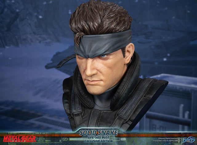 Metal Gear Solid - Solid Snake Life-Size Bust (Exclusive Edition LSB) (snakebust-lsb_ex_12.jpg)