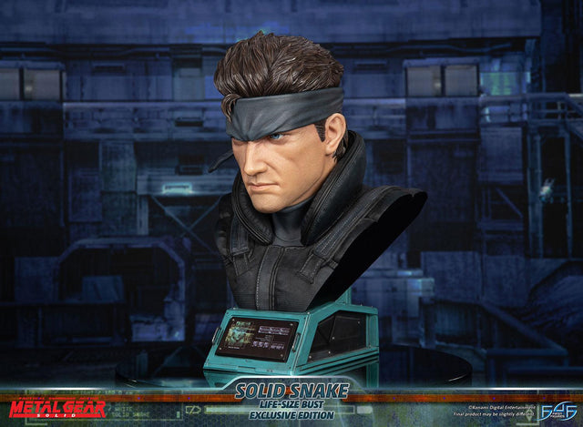 Metal Gear Solid - Solid Snake Life-Size Bust (Exclusive Edition LSB) (snakebust-lsb_ex_21.jpg)