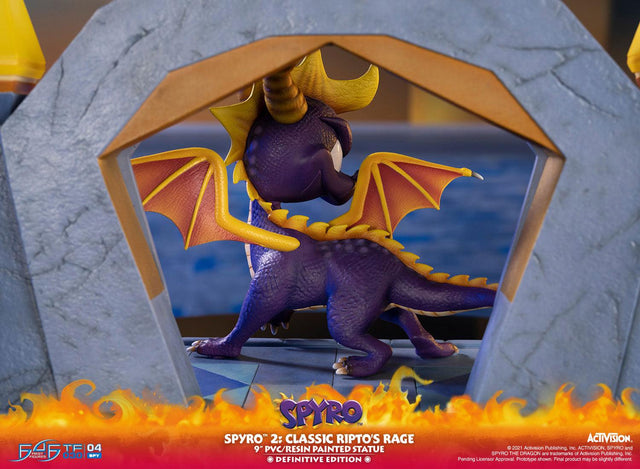 Spyro™ 2: Classic Ripto's Rage 9" PVC Statue (Definitive Edition) (spyro2_def-14.jpg)