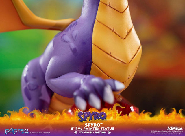 Spyro PVC (Regular) (spyropvc-reg-h-24.jpg)