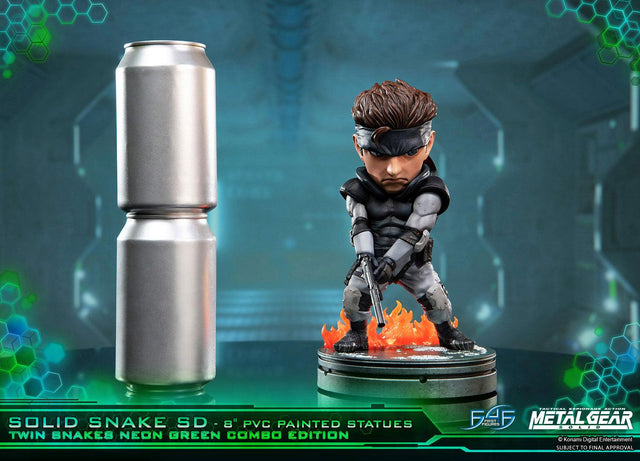 Solid Snake SD Twin Snakes Neon Green Combo Edition (sssd-comboexstealthng-h-27.jpg)