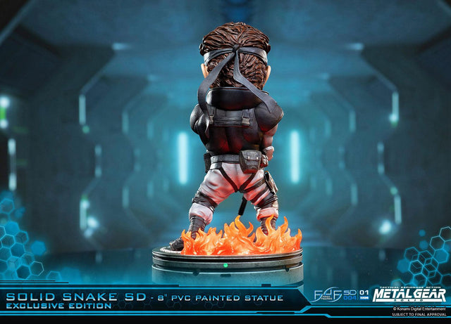 Solid Snake SD Exclusive Edition (sssd-exc-h-20.jpg)