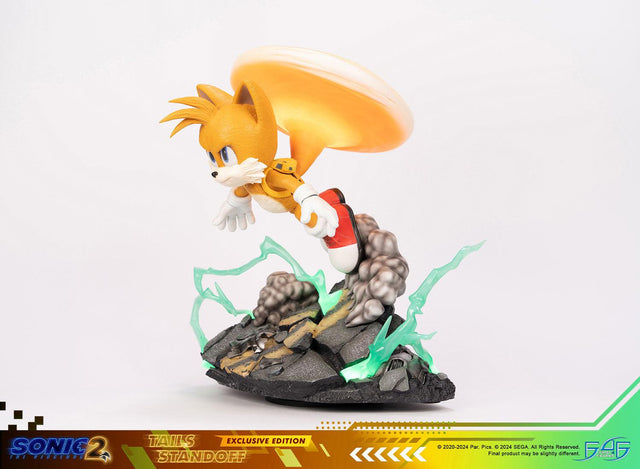 Sonic the Hedgehog 2 - Tails Standoff (Exclusive Edition) (tailsstandoff_exwbg_02.jpg)
