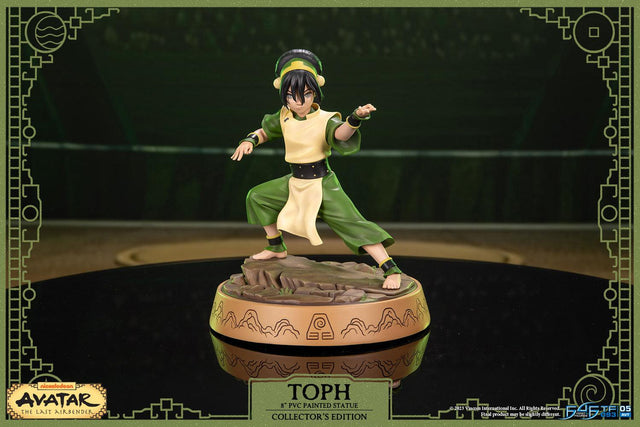 Avatar: The Last Airbender - Toph PVC (Collector's Edition) (tophce_08.jpg)