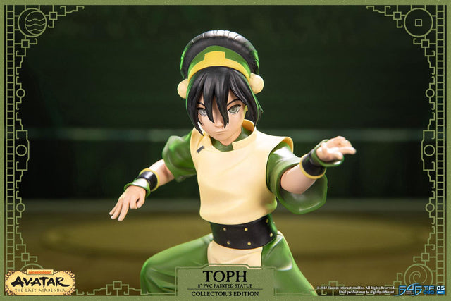Avatar: The Last Airbender - Toph PVC (Collector's Edition) (tophce_17.jpg)