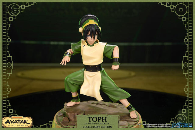 Avatar: The Last Airbender - Toph PVC (Collector's Edition) (tophce_18.jpg)