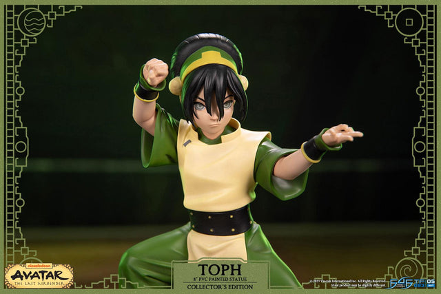 Avatar: The Last Airbender - Toph PVC (Collector's Edition) (tophce_19.jpg)